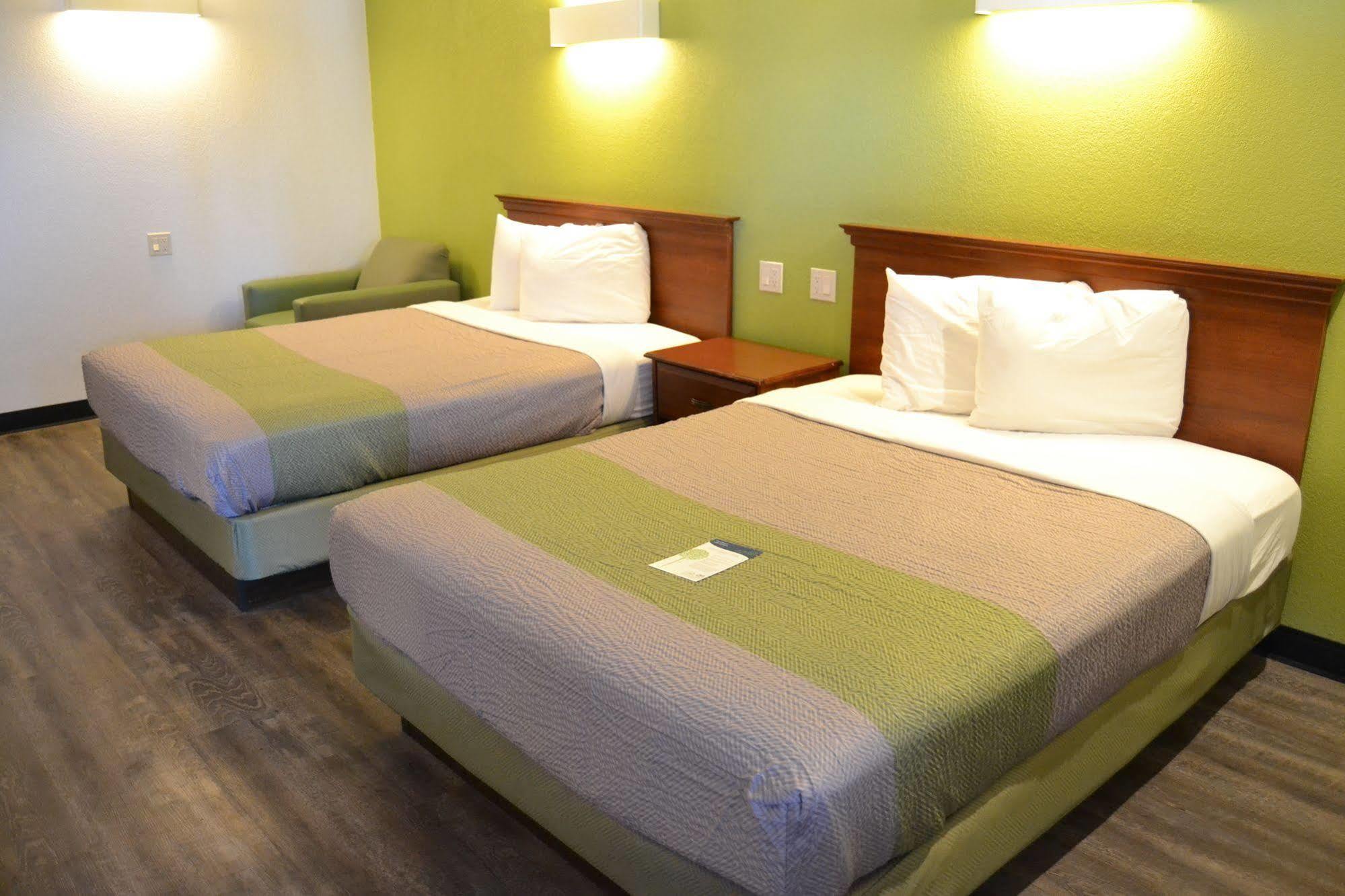 Motel 6 Oakdale, Ca Екстериор снимка
